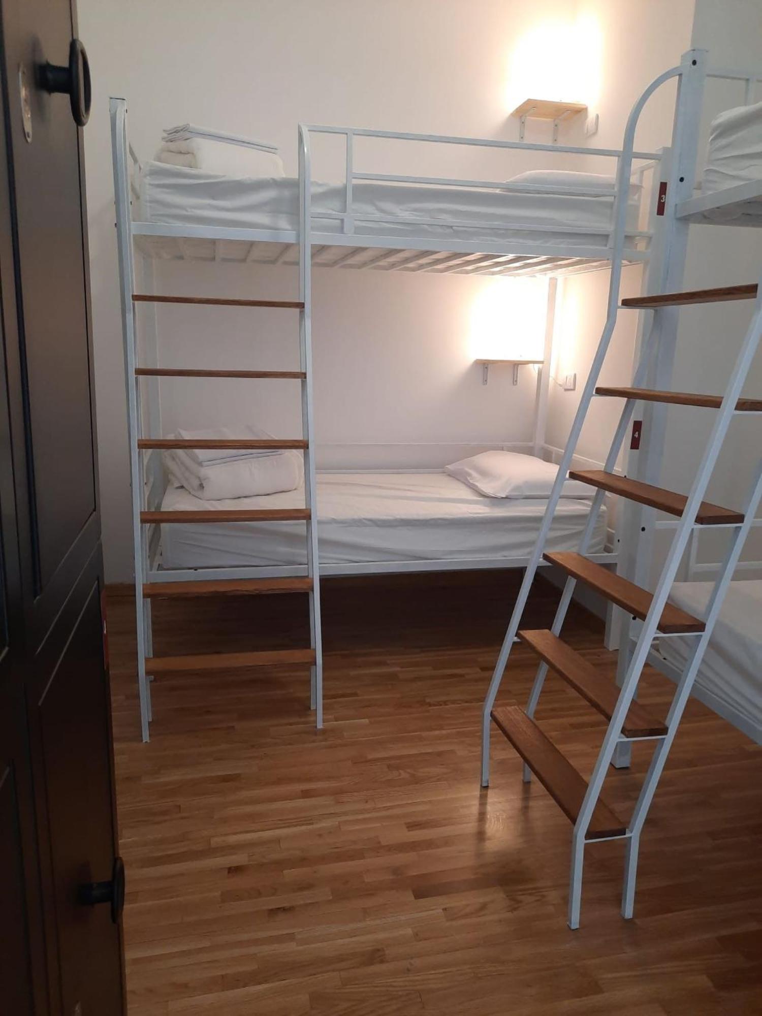 New Generation Hostel Como Lake Экстерьер фото